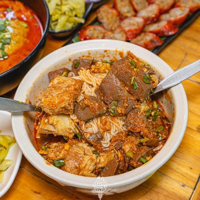 ข้าวซอยเจ๊จันทร์