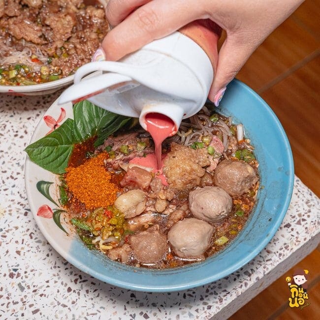 ลุงติ๊ดก๋วยเตี๋ยวเนื้อ