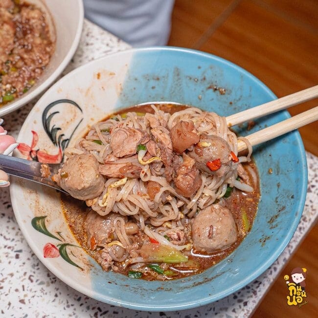 ลุงติ๊ดก๋วยเตี๋ยวเนื้อ