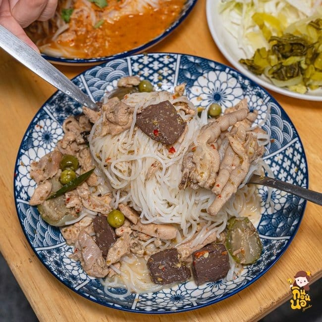 ร้านขนมจีนแม่ต้อย