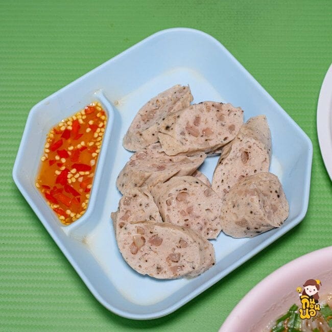 คุณแดงก๋วยจั๊บญวน สาขาถนนพระอาทิตย์