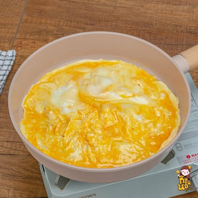 ข้าวไข่ข้นเนื้อ ผัดน้ำมันหอย เมนูไข่ สูตรอาหารข้าวไข่ข้นเนื้อ วิธีทำข้าวไข่ข้นเนื้อ