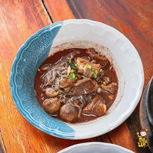 ฟาโลควันโก๋หม้อ ฟาโล อยุธยา ก๋วยเตี๋ยวต้มยำ ก๋วยเตี๋ยวต้มยำหมูกรอบ
