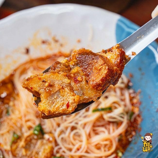 ฟาโลควันโก๋หม้อ ฟาโล อยุธยา ก๋วยเตี๋ยวต้มยำ ก๋วยเตี๋ยวต้มยำหมูกรอบ