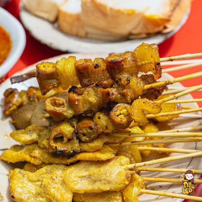 หมูสะเต๊ะเฮียแกละ อยุธยา หมูสะเต๊ะ