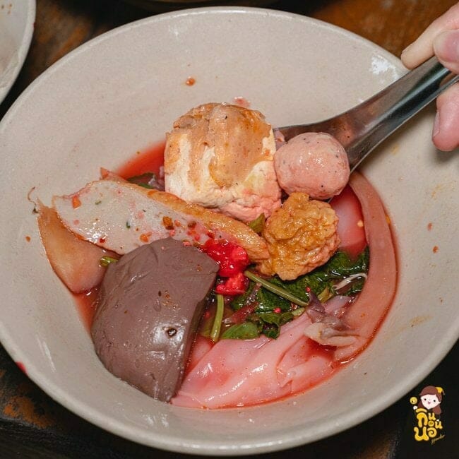 ป้าพรก๋วยเตี๋ยวหมูโบราณ อยุธยา ก๋วยเตี๋ยวต้มยำ