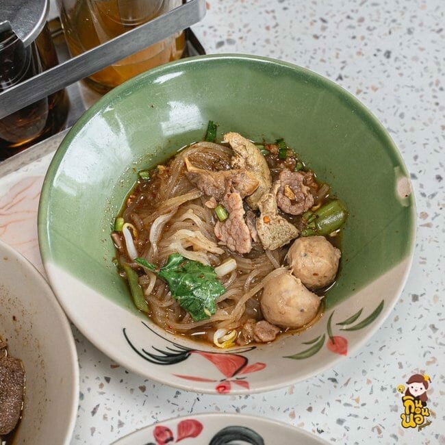 ก๋วยเตี๋ยวเรือป้าเล็ก