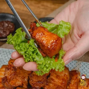 หมูสามชั้นเกาหลี สามชั้นหมักโคชูจังเนื้อฉ่ำๆ ด้วยซอสจากวูมทรี!