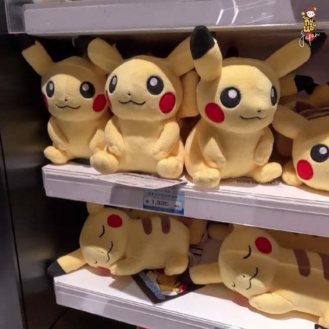 Shibuya Tokyo ห้าแยกชิบูย่า Hachiko Statue Nintendo