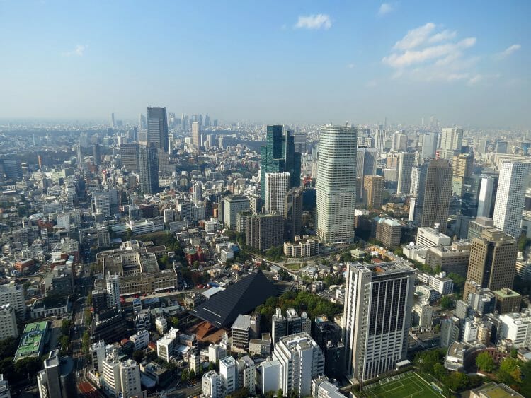 Photo: Roppongi by redlegsfan21 (flickr.com)