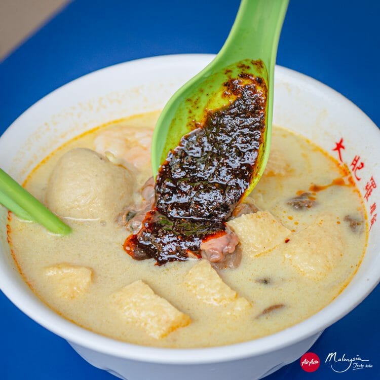Curry mee street food
