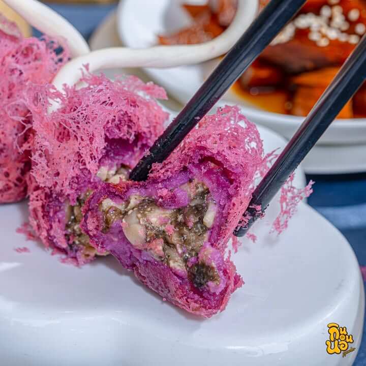ไส้ด้านในเผือกหวานทอดไก่ทรัฟเฟิล