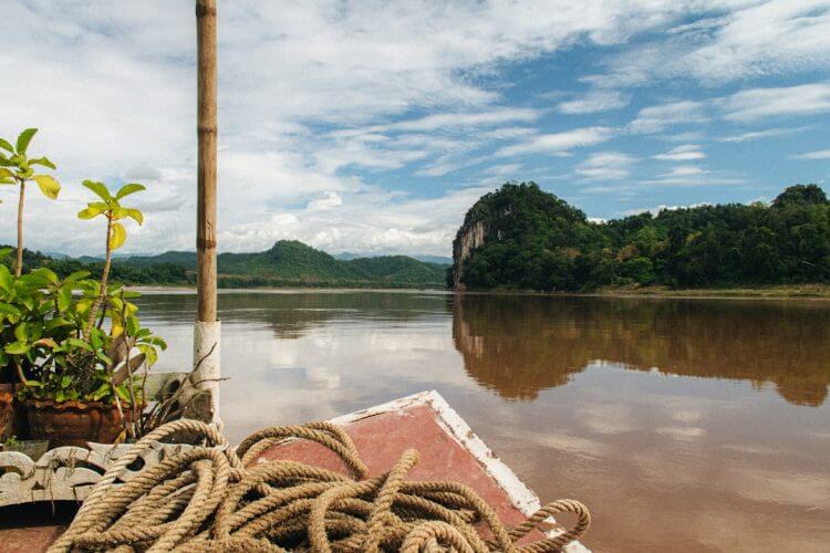 a boat that is sitting in the water