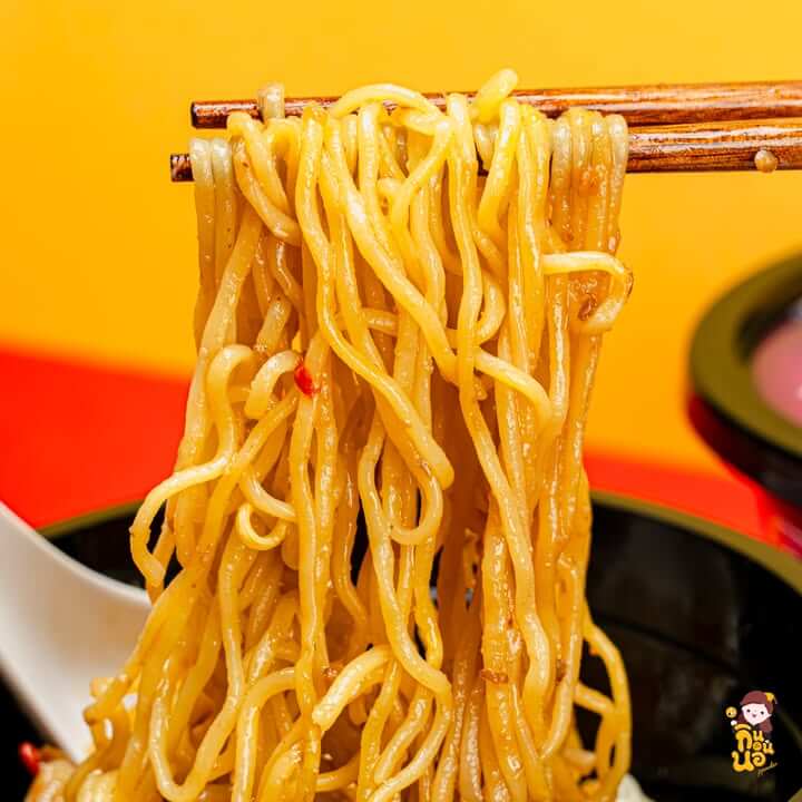 บะหมี่ถ้วยพร้อมเสิร์ฟ