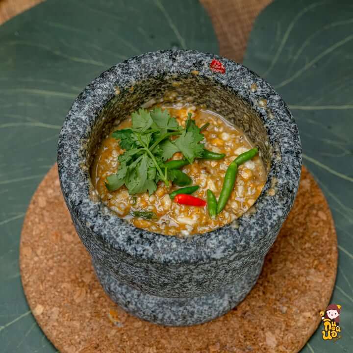 เมี่ยงปลาทูน้ำจิ้มถั่วตัดไข่เค็มเมนูแซ่บทำง่าย