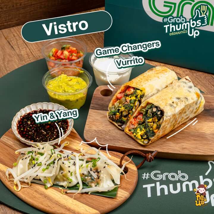 ส่วนร้าน Vistro อยากแนะนำเมนู Game Changers Vurrito มาก ตัวแป้งคือนุ่มหนึบกำลังพอดี ไส้ด้านในจะมีมันฝรั่งผัดผงกะหรี่ คือหอมเครื่องเทศแบบสุดๆ
สั่งเลย! ที่ GrabFood คลิก https://grb.to/477nlaF
ตอนสั่งอย่าลืมใส่โค้ด “FOODIE” ลดเพิ่มสูงสุด 80 บ.*
(สั่งขั้นต่ำ 250 บ.)
*เงื่อนไขเป็นไปตามที่บริษัทกำหนด
#GrabThumbsUp #CuratedbyFoodiesForFoodies #GrabFoodTH #GrabTH