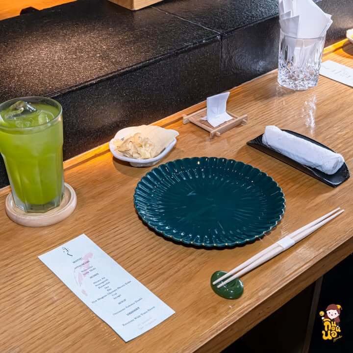 ซูชิ Shima Aji และ Samegarei