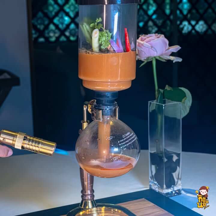 Royal Osha ร้านอาหารมิชลินบนถนนวิทยุ กรุงเทพ