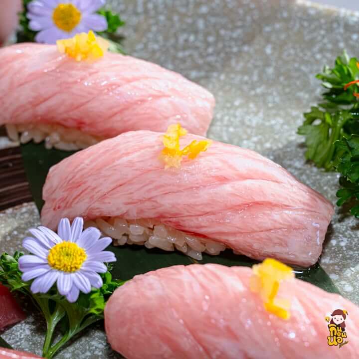 เป็ดปักกิ่งและฮะเก๋าฟัวกราส์ อาหารจีน