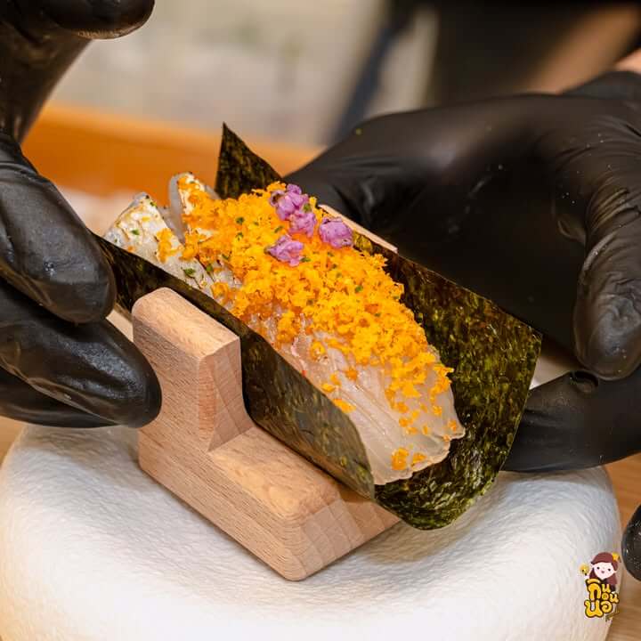 เซ็ต Yuzu Blossom Handroll ของ KIN ROLL