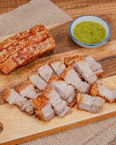 หมูกรอบหม้อทอด พร้อมเสิร์ฟ